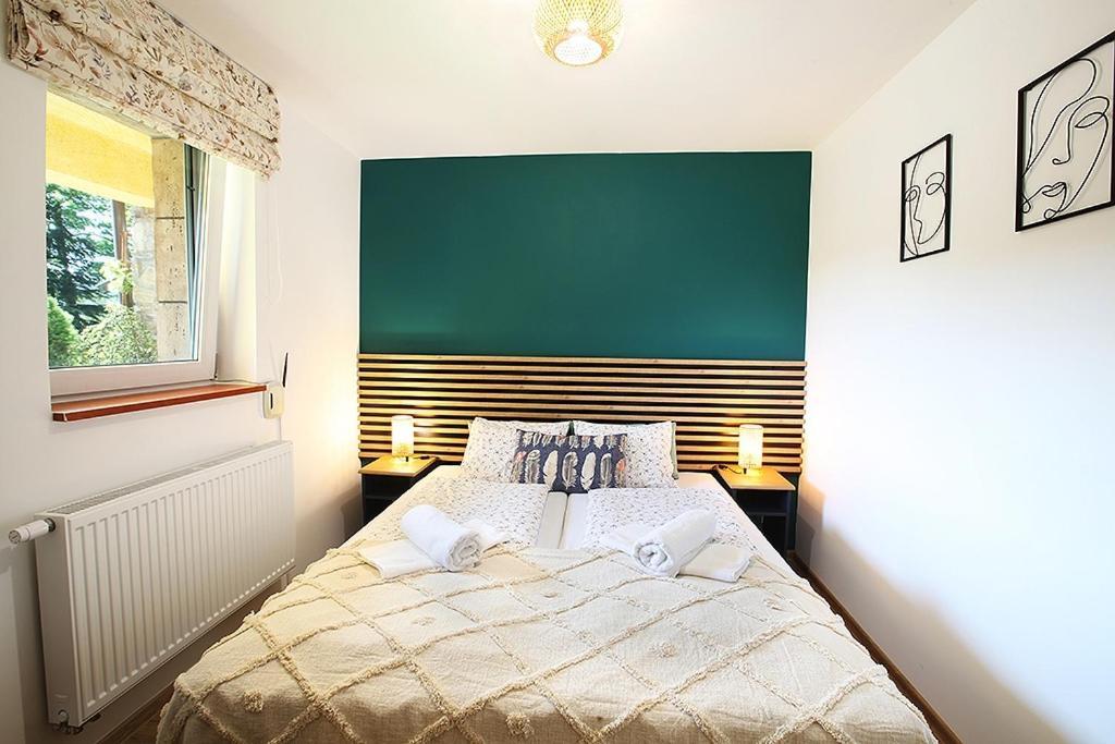 Bed and Breakfast Dom Na Klonowym Wzgorzu Строне-Слёнске Экстерьер фото