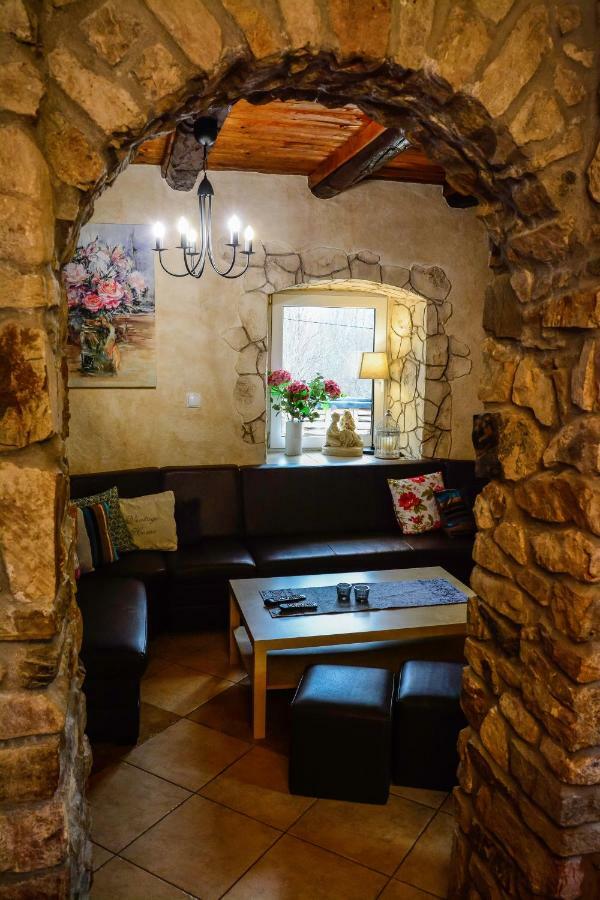 Bed and Breakfast Dom Na Klonowym Wzgorzu Строне-Слёнске Экстерьер фото
